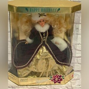 Barbie 1996 special edition Holiday Barbie with Gold & Maroon